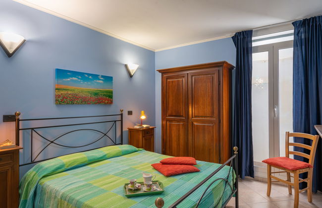 3 bedroom Apartment in Cipressa with swimming pool and garden - Photo 5