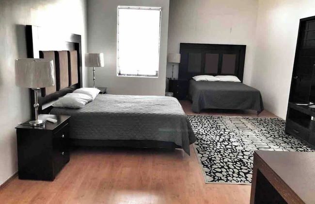 10- Large Suite for 4 People - Photo 1