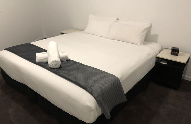 Nouveau on Young - Photo 4