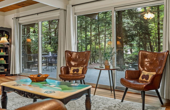 The Four Seasonal by Avantstay Hot Tub Spacious Deck Fire Pit - Foto 9