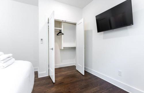 6 Bedroom Quiet Townhome! 6min to Airport & 15min to Downtown! - Foto 21