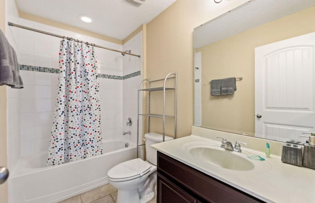 The Cinehaven at Solterra by Shine Villas 407 - Foto 27