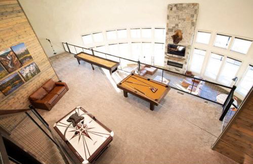 Dual Cabin- Yellowstone Family Retreat- Sled Hill - Foto 3