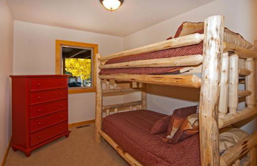 Valley View at Palisades -4 BR w Mountain Views, Pet-Friendly, and Close to Village - Foto 15