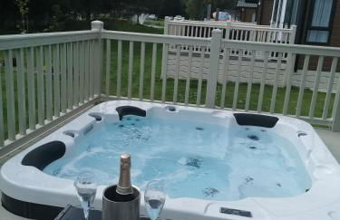 JJs Lodge Azalea - Foto 1