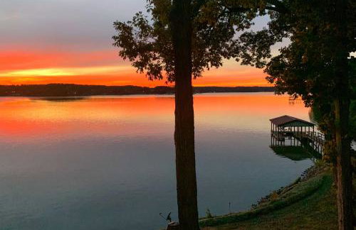Dreamy Lake Norman Cottage with Panoramic Lake Views - Foto 44