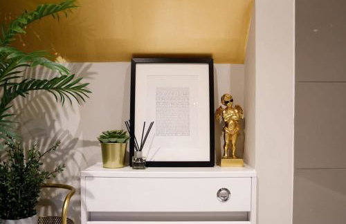 Luxury Penthouse ~ Super King Bed 5 min to Beach - Foto 27