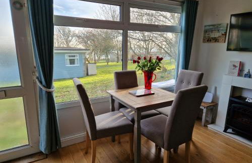 Dartmouth Caldon Holiday Chalet Sleeps 4 wifi elec inc Pets welcome - Foto 47