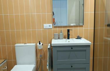 Sunny Relaxing Penthouse Costa Brava, Sea & Mountain Views, Huge Terrace, Fiber 1GB - Foto 26