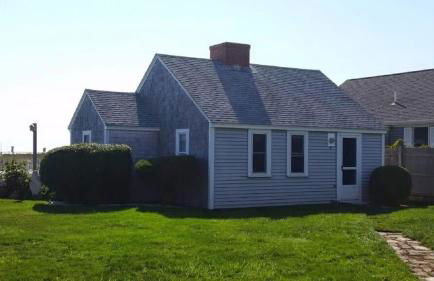 North Truro Beachfront Cottage with Cozy Backyard - Foto 19