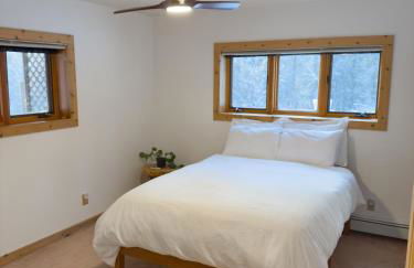 Moose Mountain Cabin- Cozy retreat with aurora views - Foto 31