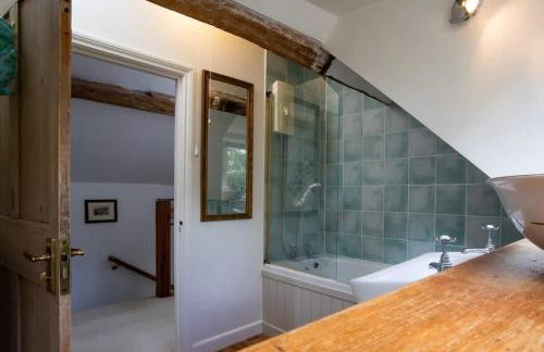 Beautiful Cotswolds Cottage & Garden - Foto 27