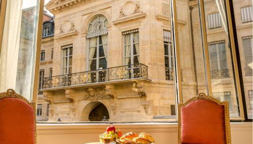 Merveil Signature Suite - Valois - Louvre view - Foto 2