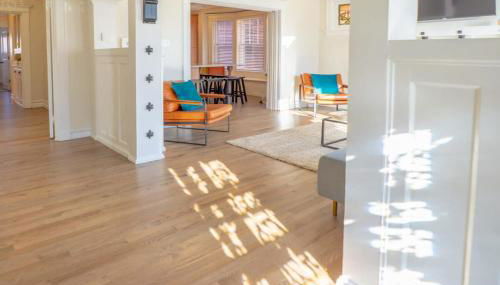 Tower Grove Park 4BR Home with Garage ABODEbucks - Foto 4