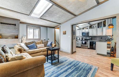 Games, Fire Pit, Hot Tub Pocono Lake Family Home! - Foto 6