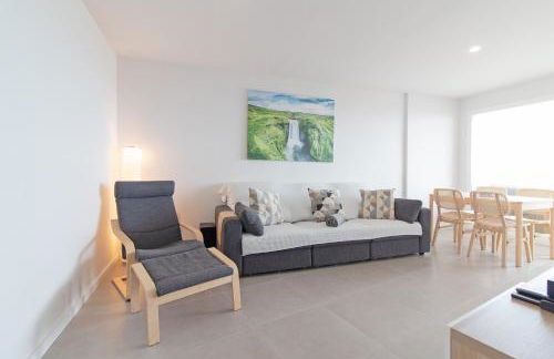 Global Properties, Apartamento con vistas al mar, 2 terrazas y piscina en Canet d'en Berenguer - Photo 11