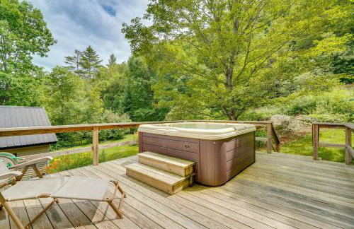 Londonderry Retreat ~ 3 Mi to Lowell Lake! - Foto 1