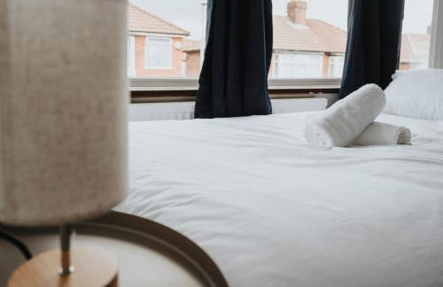 Comfy 3BR Home - Pool Table - Games - Sleeps 8 - Foto 21