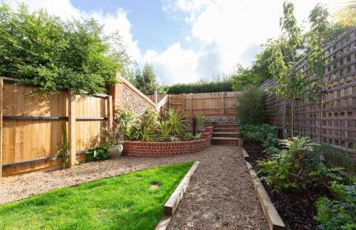 Fayette sleeps 4, 2 bedrooms, cute garden - Foto 61