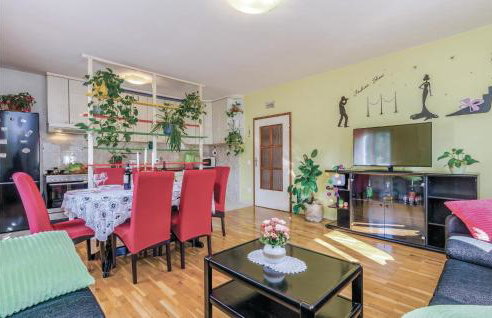 Three-Bedroom Holiday Home In Radovcici - Foto 2