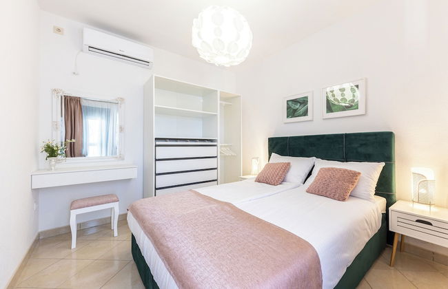 House Natura - Retreat With Tennis Court and Pool - Photo 6