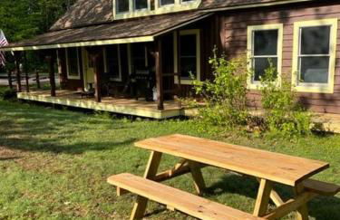 Perfect Maine Getaway in a Newly Renovated Cabin! - Foto 28