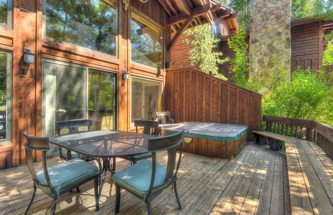 Ridge Court Barrel Relax in Private Hot Tub - Photo 35