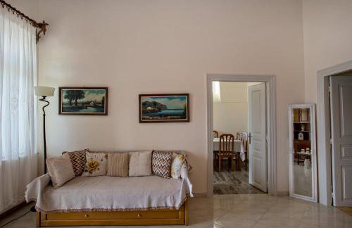 Xατζηράδος - Foto 16