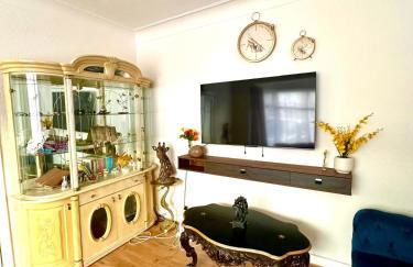 Luxury House in Ilford 21 minute Train journey from Central London - Foto 27