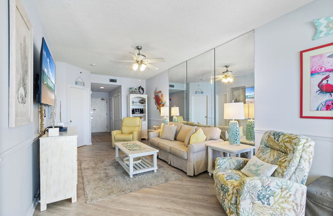 Phoenix IV Condos - Foto 47