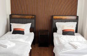 NoSpeedLimit-Design Apartment-100qm-bis zu 8 Personen-Parkpatz - Foto 21
