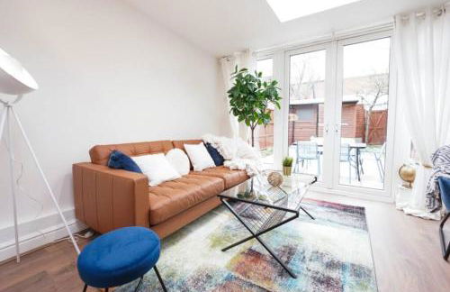 Newly Renovated Modern 4 Bed 3 Bath Apartment London - Foto 31
