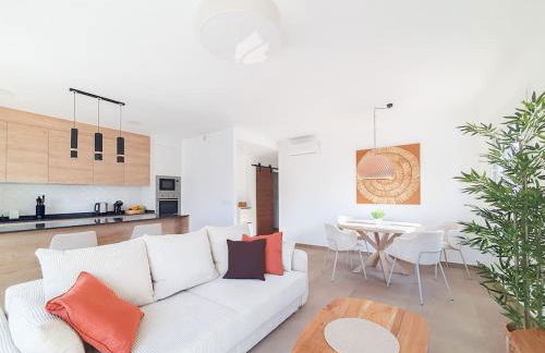 Brand New Sea View apartment - 50m from the sea - Foto 9