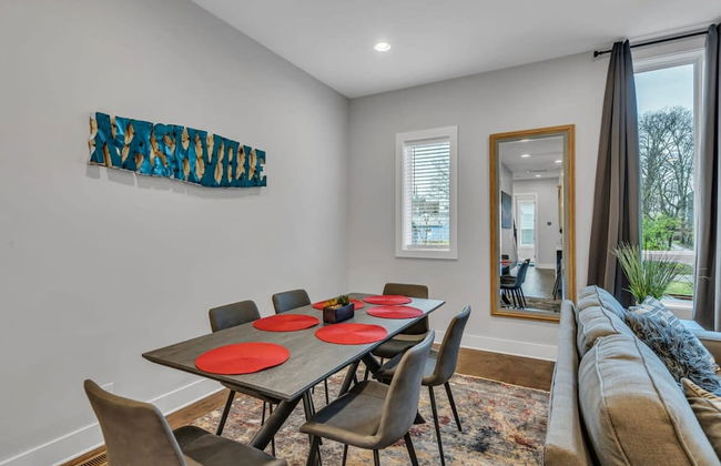 Luxury Townhome With Rooftop Deck Skyline Views - Foto 33