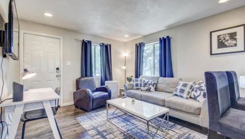 7min light rail walk Royal Blue Lakewood Retreat - Foto 3