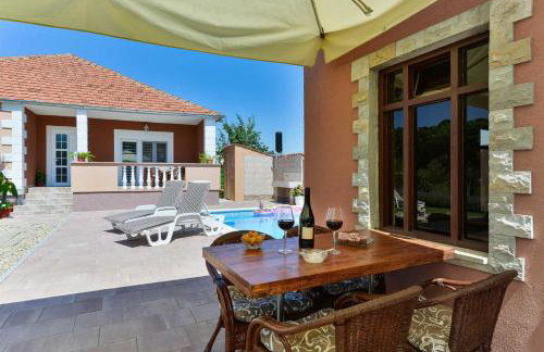 Holiday House MERI, 5+2, Benkovac - Foto 4