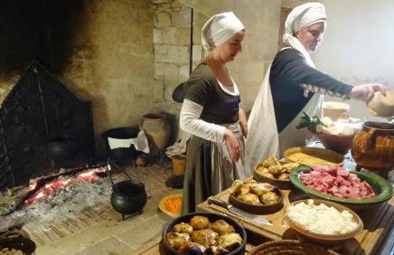 TERRE d'HISTOIRE - Baignade - Canoë - Piste cyclable à 100 m - Foto 34