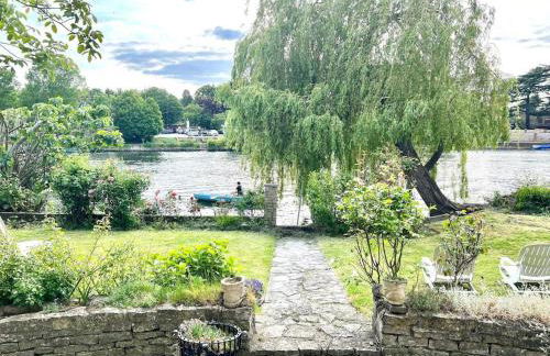 Lux 8Br Thamesfront Villa w Yacht & Sauna - Foto 33