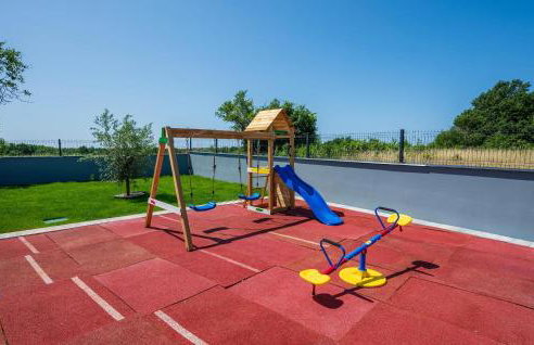 5 Bedroom Nice Home In Vidulini - Photo 25