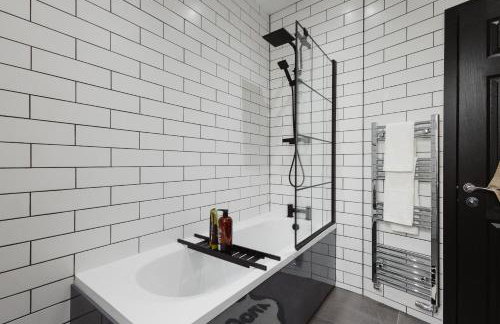 Luxury 3 Bed Home Near Peak District with Cinema Room - Foto 5