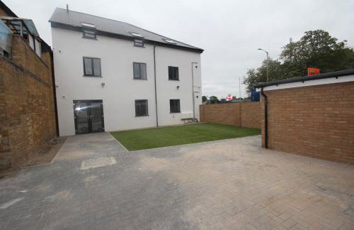 Holden Court Apartments -Apt 4 - Foto 25