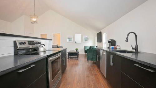 Spacious Carriage House with Park Views Near Frankfort Ave & Downtown - Foto 2