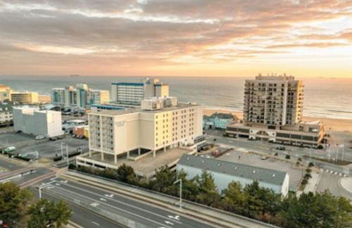 The Ocean Key Virginia Beach Resort - Foto 2