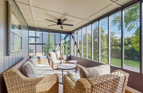 Serene Home Sleeps 14 Dock Waterslide Near Marina - Foto 25