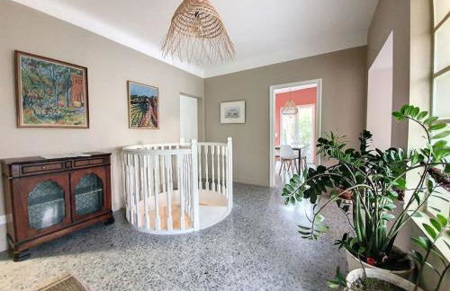 Grande villa entièrement rénovée avec piscine - Foto 21