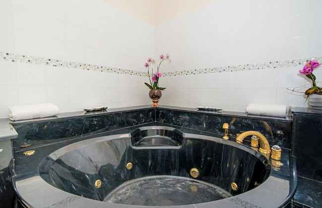 Sprat Bay Luxury Villa - Photo 18