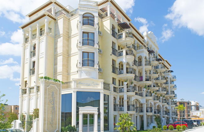 Harmony Suites Saint Vlas - Photo 32