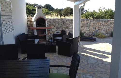 House Sakarun with swimming pool - Photo 23