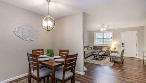 Recently Remodeled - Minutes from Downtown & BNA - Foto 4