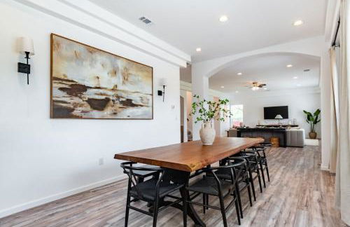 Family-Ready 4BR with Yard & Kids Playground - Foto 11